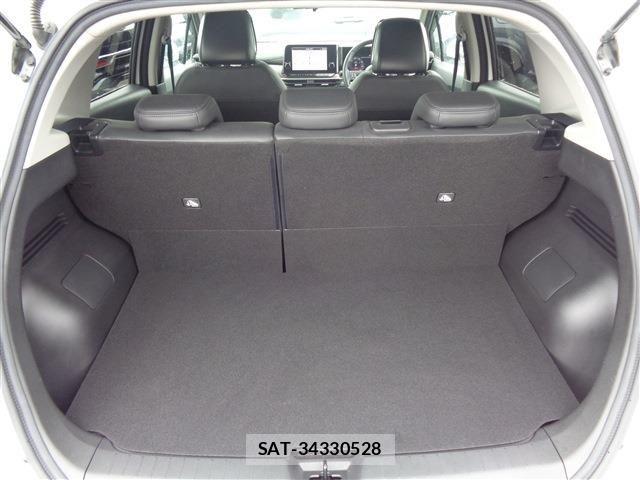 Nissan AURA 2022-03 7615125-15