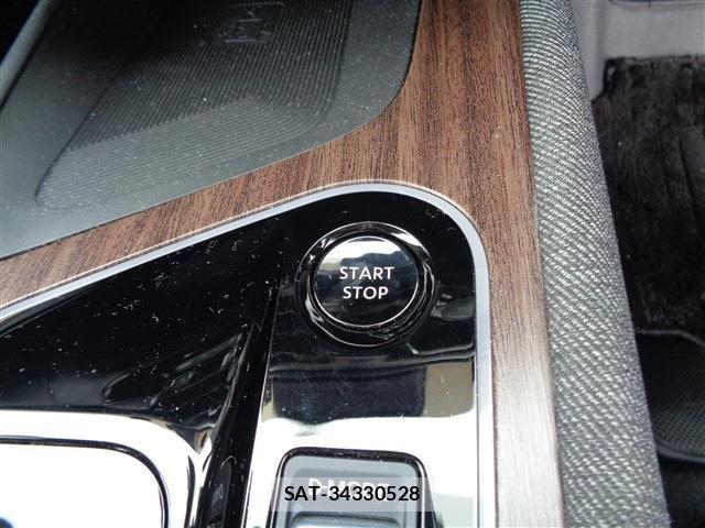 Nissan AURA 2022-03 7615125-26