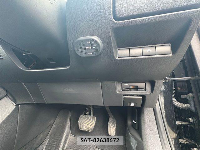 Nissan AURA 2023-01 7615119-16