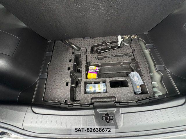 Nissan AURA 2023-01 7615119-24