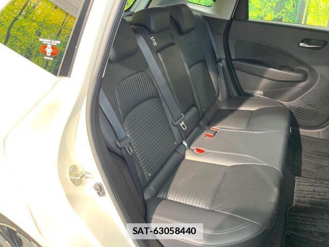 Nissan AURA 2021-11 7721082-8
