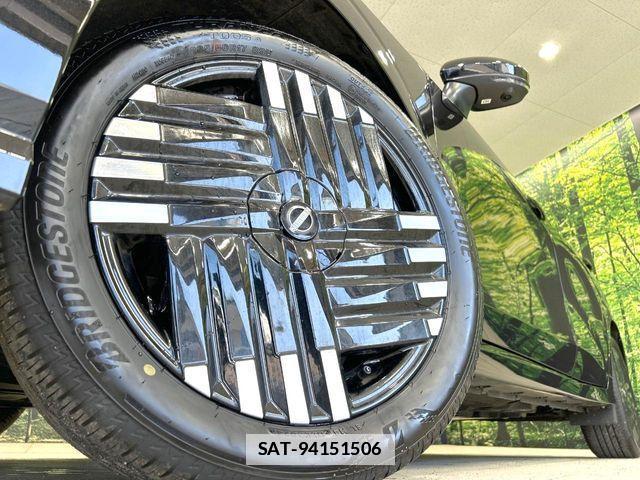 Nissan AURA 2025-06 7782791-12