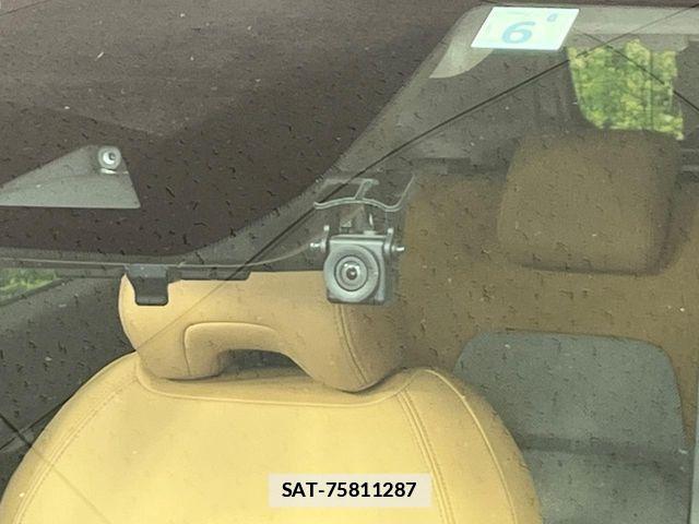 Nissan AURA 2023-06 7782757-5
