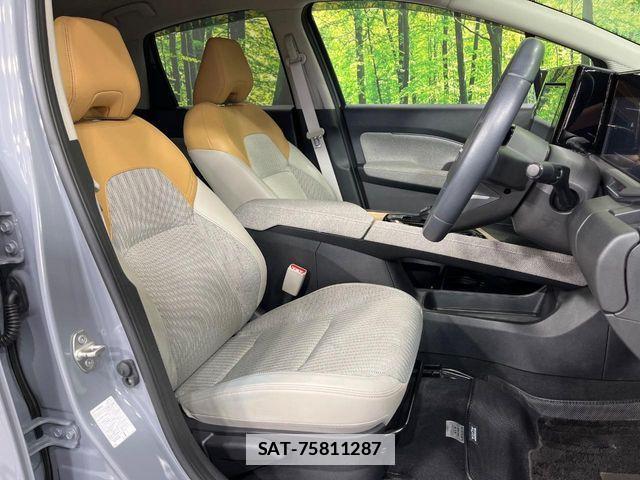 Nissan AURA 2023-06 7782757-8