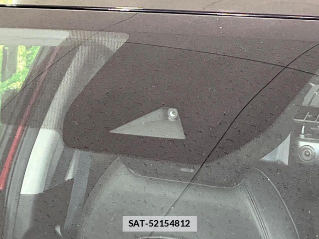 Nissan AURA 2023-01 7782763-5
