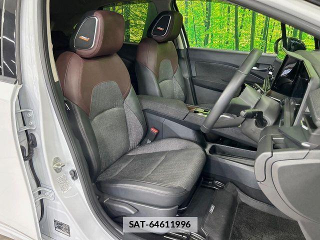 Nissan AURA 2024-04 7782756-7