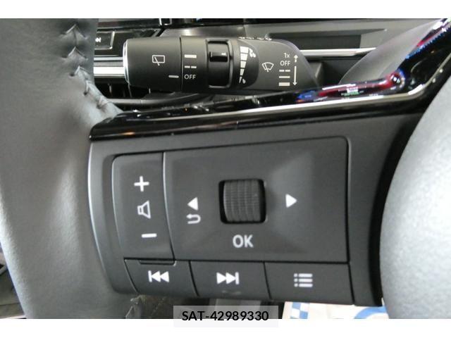 Nissan AURA 2025-02 7782807-23