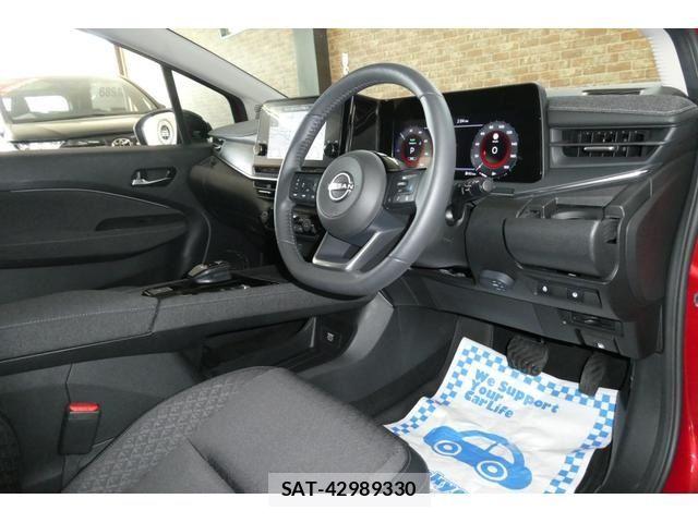 Nissan AURA 2025-02 7782807-3