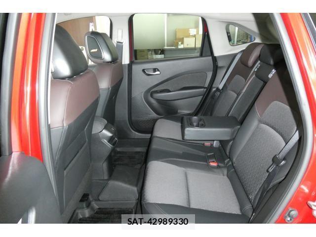 Nissan AURA 2025-02 7782807-8