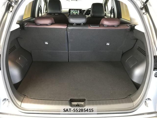 Nissan AURA 2023-05 7875388-10