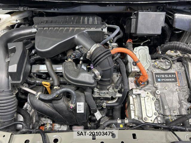 Nissan AURA 2022-01 7875394-17