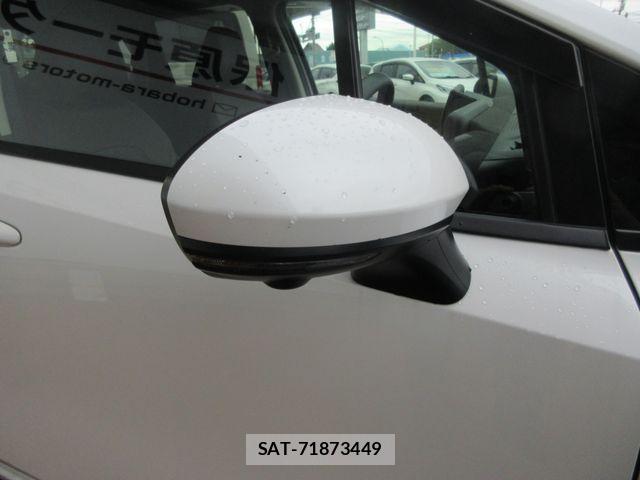Nissan AURA 2023-08 7875395-11