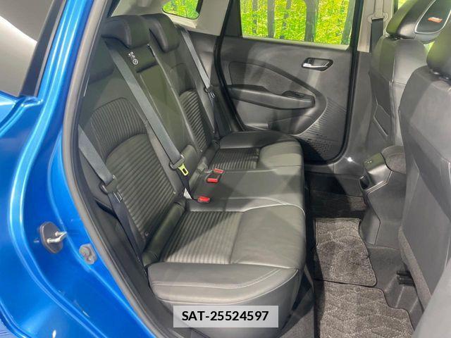 Nissan AURA 2022-06 7875389-9