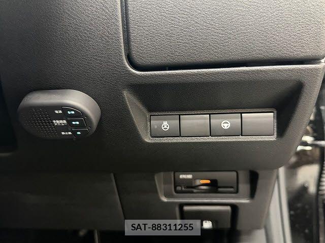Nissan AURA 2023-08 7875387-12
