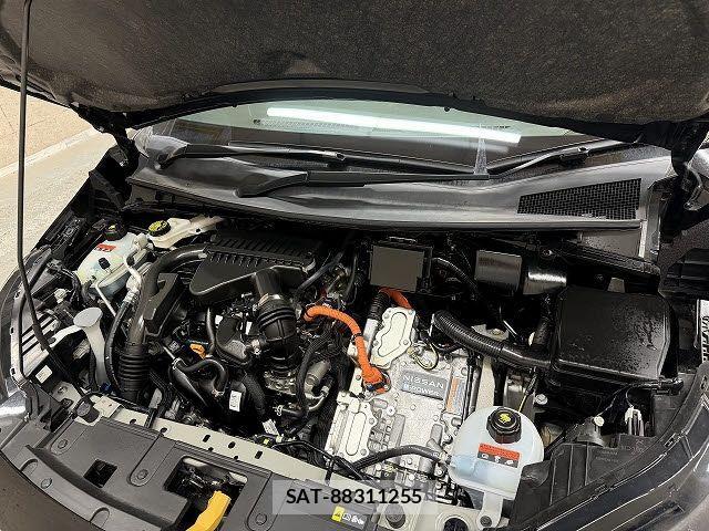 Nissan AURA 2023-08 7875387-19