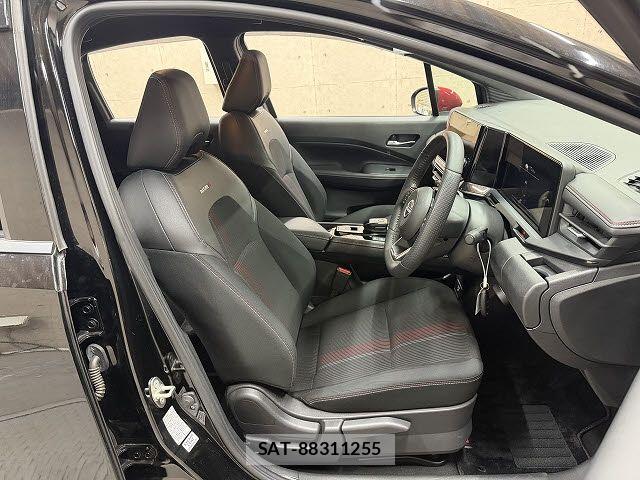 Nissan AURA 2023-08 7875387-7