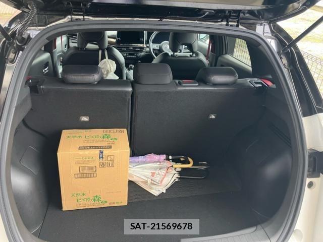 Nissan AURA 2022-07 7902288-6