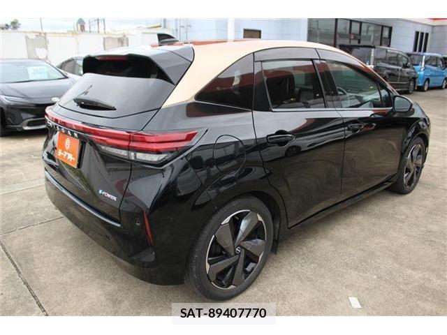 Nissan AURA 2021-12 7902290-12