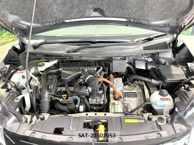 Nissan AURA 2022-04 7960591-17