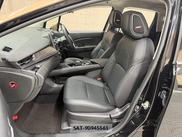 Nissan AURA 2024-10 7960587-6