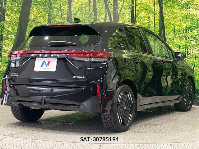 Nissan AURA 2025-07 7960589-17