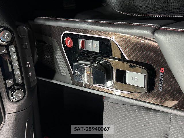 Nissan AURA 2025-06 7960586-9
