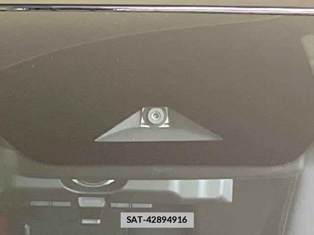 Nissan AURA 2022-08 7960594-4