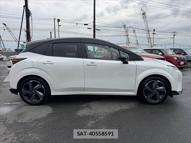 Nissan AURA 2023-07 7960592-11