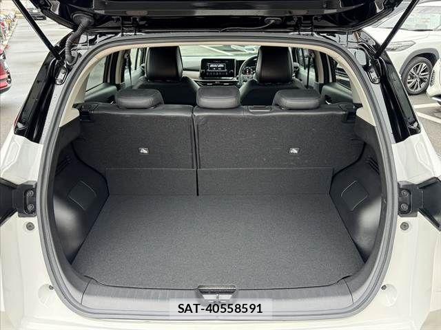 Nissan AURA 2023-07 7960592-18