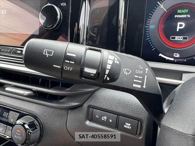 Nissan AURA 2023-07 7960592-27