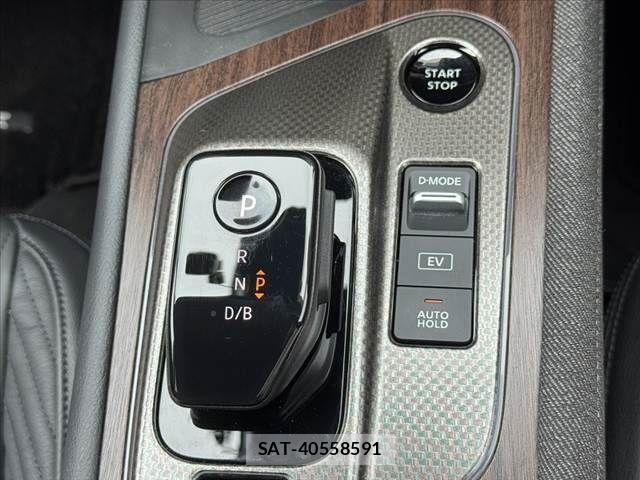 Nissan AURA 2023-07 7960592-29