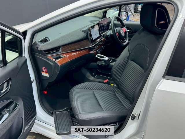 Nissan AURA 2023-08 7978573-5