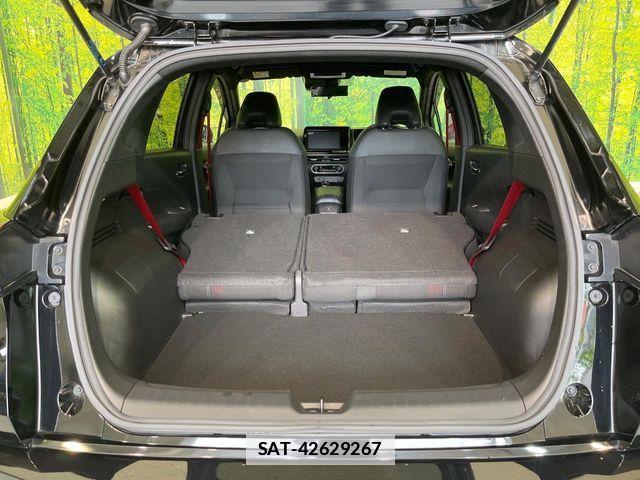Nissan AURA 2023-01 7978571-9