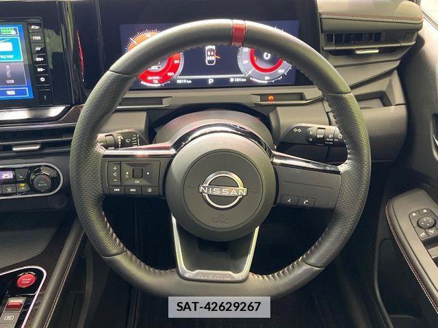 Nissan AURA 2023-01 7978571-10