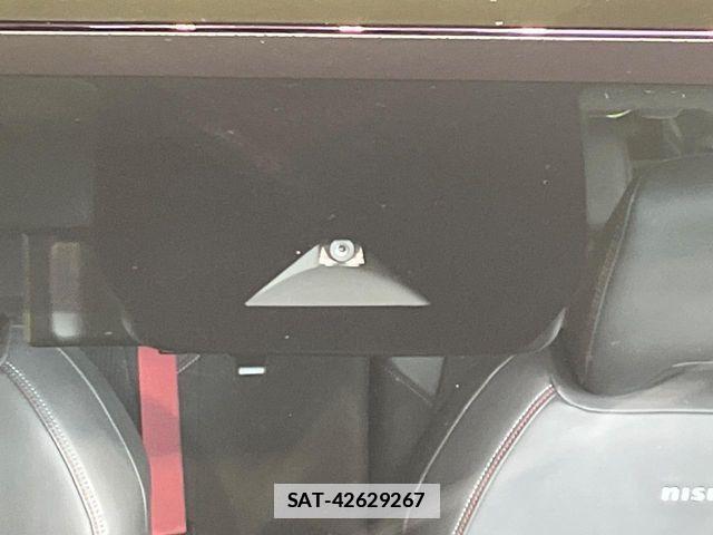 Nissan AURA 2023-01 7978571-5
