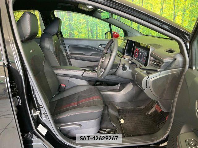 Nissan AURA 2023-01 7978571-7