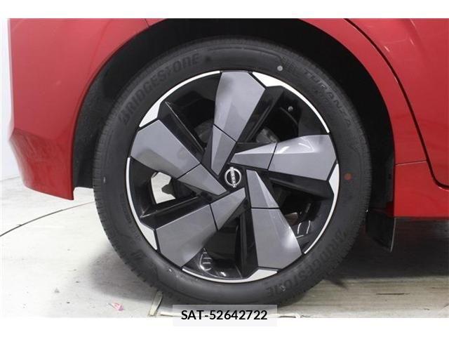Nissan AURA 2022-04 8034504-24