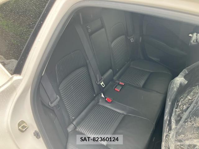 Nissan AURA 2023-06 8034507-19