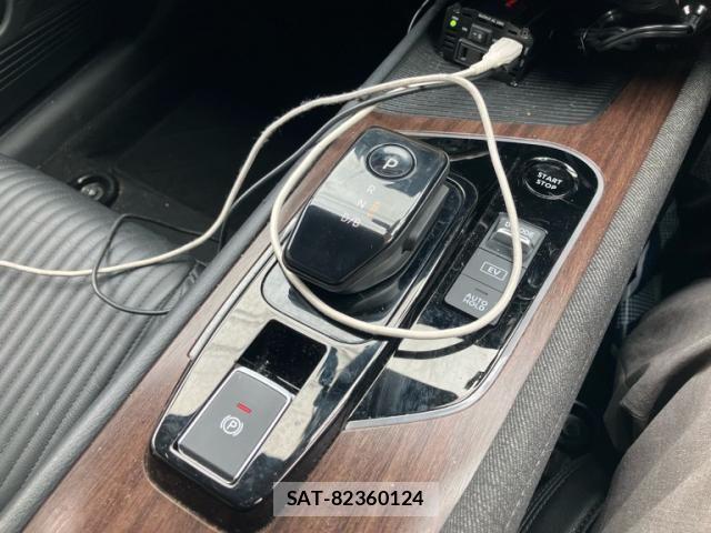 Nissan AURA 2023-06 8034507-23