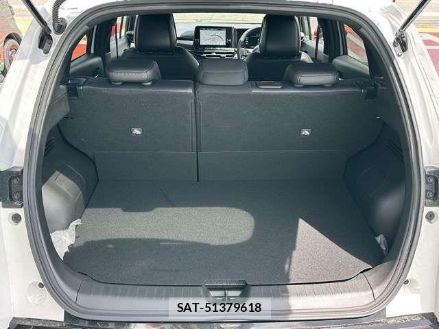 Nissan AURA 2025-10 8034496-9