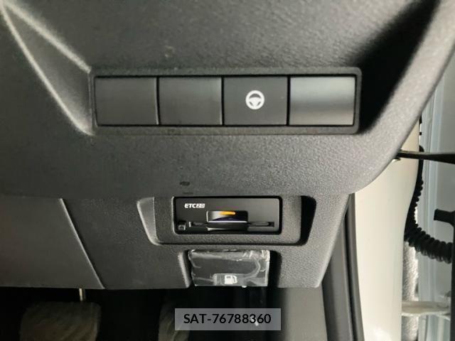 Nissan AURA 2023-10 8072949-14