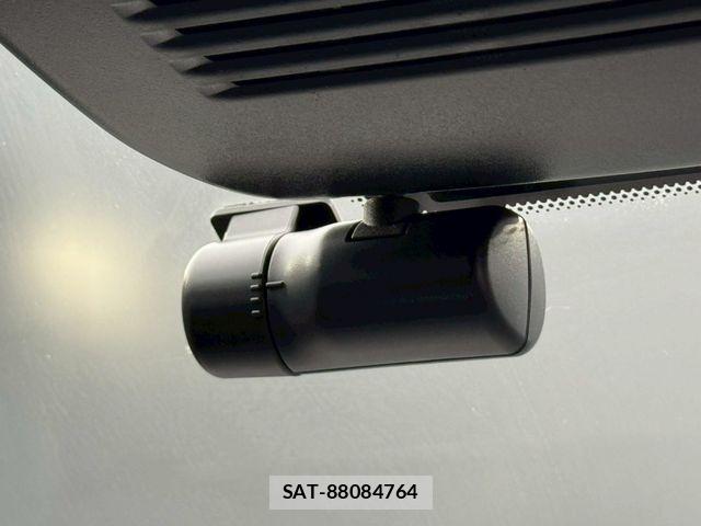 Nissan AURA 2021-11 8072936-6