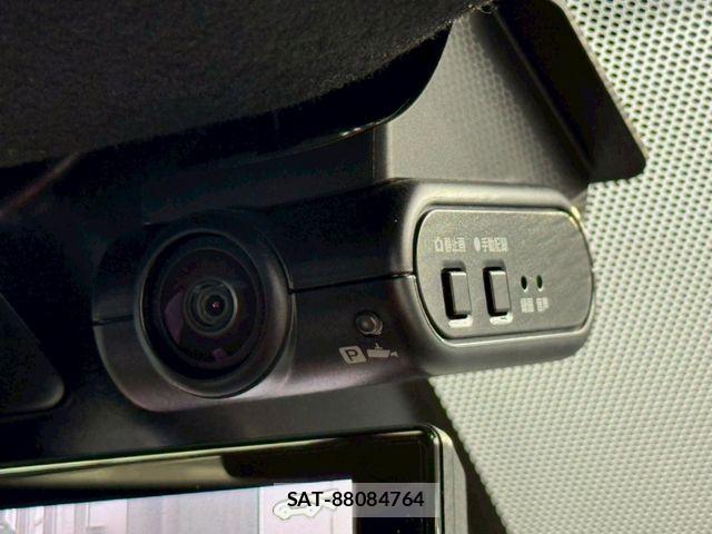 Nissan AURA 2021-11 8072936-7