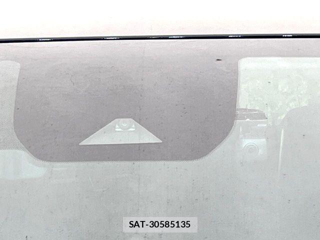 Nissan AURA 2023-12 8072945-5
