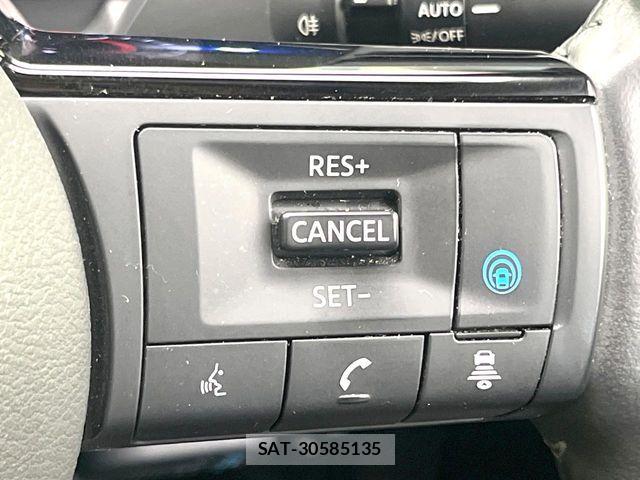 Nissan AURA 2023-12 8072945-6