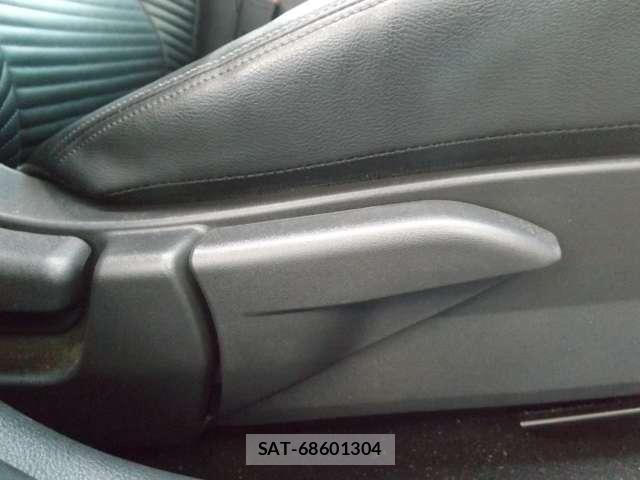 Nissan AURA 2022-11 8072938-25