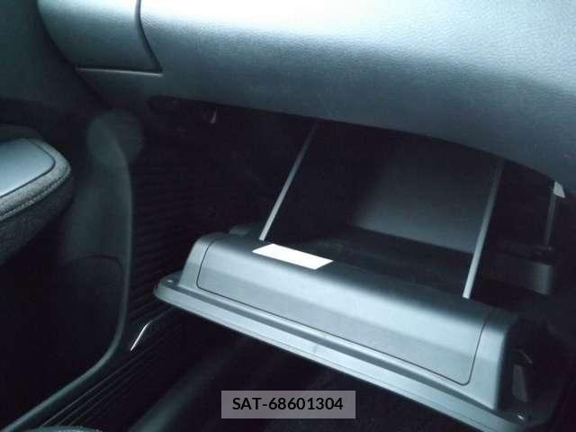 Nissan AURA 2022-11 8072938-27