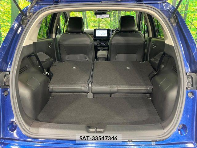 Nissan AURA 2022-07 8072950-9