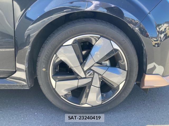 Nissan AURA 2021-09 8072951-9