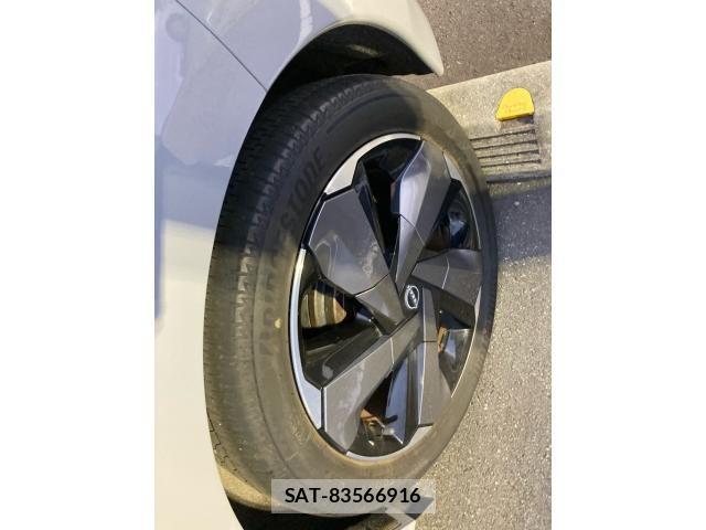 Nissan AURA 2023-03 8098096-9